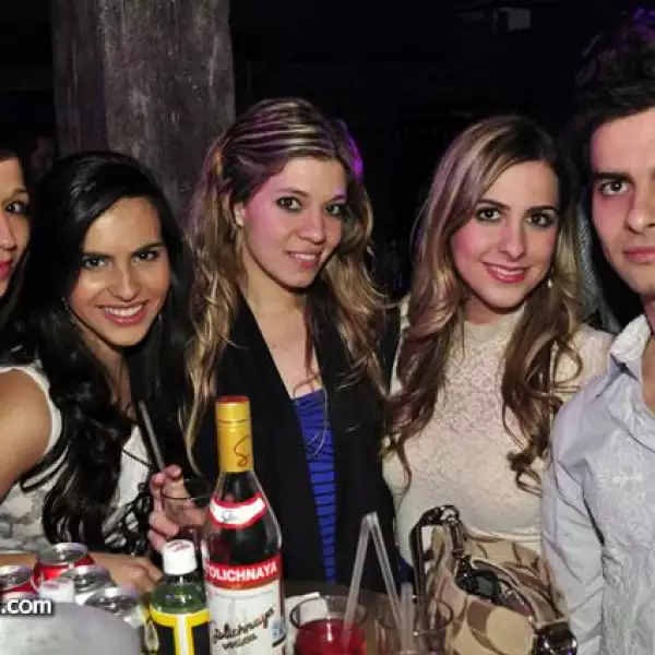 Rosy Garza,Nancy García,Andrea Alanís,Vanessa Bolnier y Guillermo Arroyo