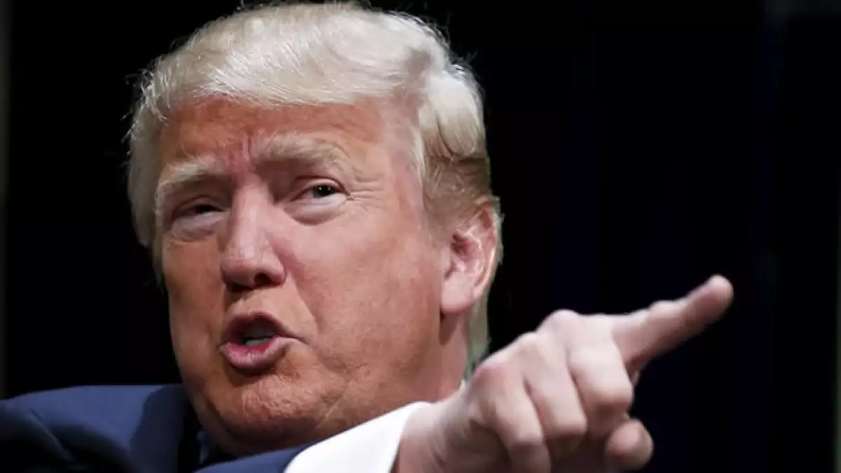 Donald Trump no detalló con exactitud que tanto vale, pero si mostró que invierte constantemente en bienes raíces