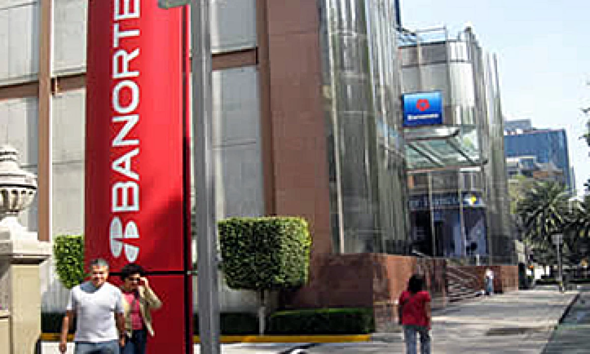 Banorte dijo que junto con la Afore de BBVA Bancomer ofrecerá la comisión más baja en México. (Foto: Archivo)
