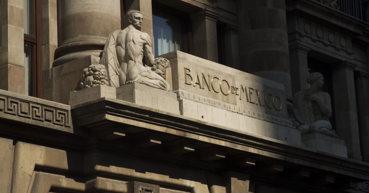 BANXICO: INFLACIÓN PERSISTE MÁS ALLÁ DE LO ESPERADO