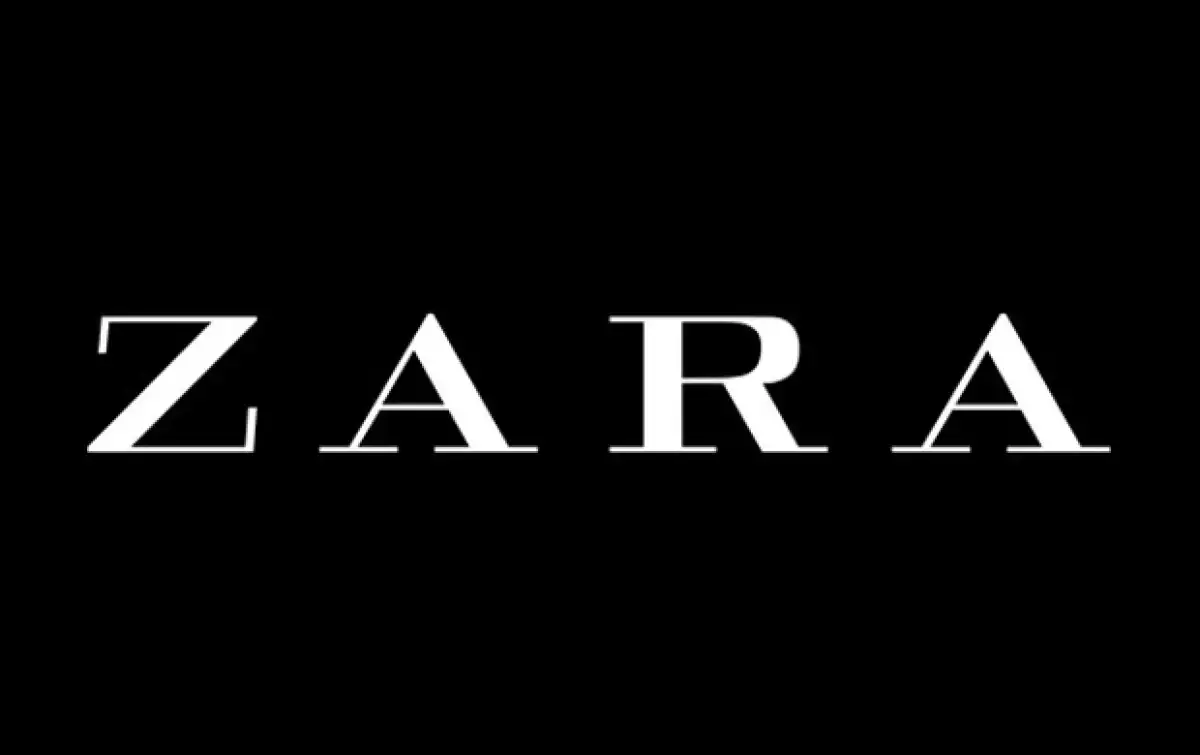 La famosa tienda de fast fashion podría enfrentar una demanda millonaria luego de que una clienta los acusara de fijar precios engañosos.