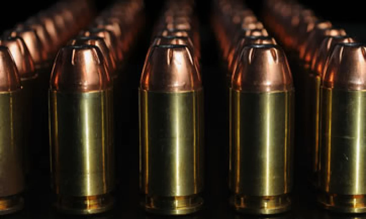 Se prohíbe la exportación o importación principalmente de equipo militar. (Foto: Getty Images)