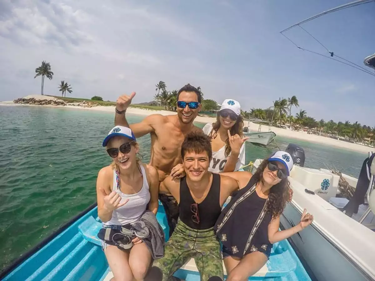 La actriz pasó unos días de descanso y diversión antes de iniciar el rodaje de X-Men.