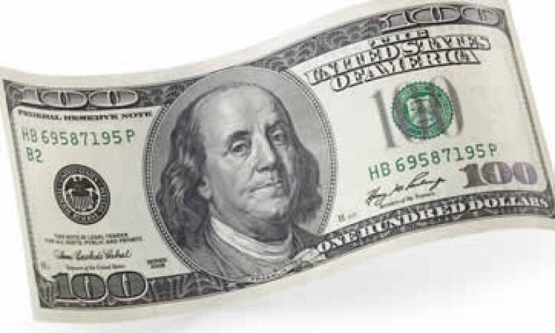 El tipo de cambio oscilará entre 13.60 y 13.68 pesos por dólar este martes, según Banco Base. (Foto: Getty Images )