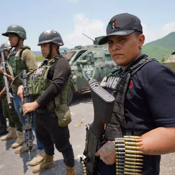 Facebook supo y no actuó: CJNG recluta jóvenes a través de la plataforma: WSJ