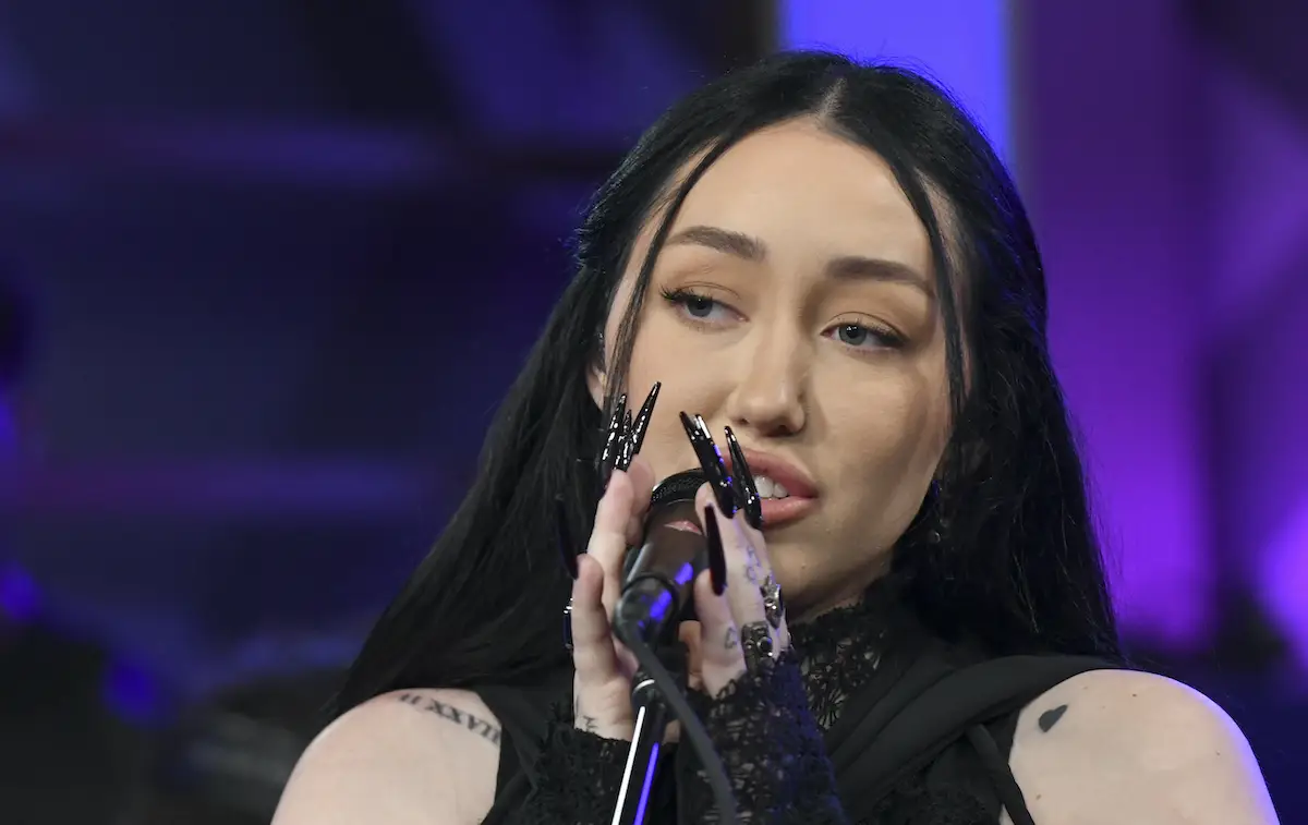 Noah Cyrus Visits The SiriusXM Hollywood Studio