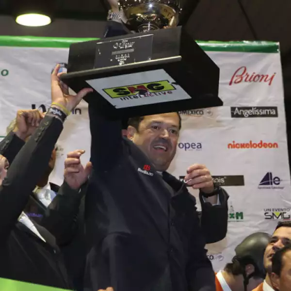 Mario Oñate, primer lugar