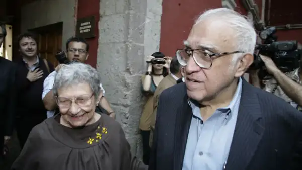 Homenaje a Leonora Carrington