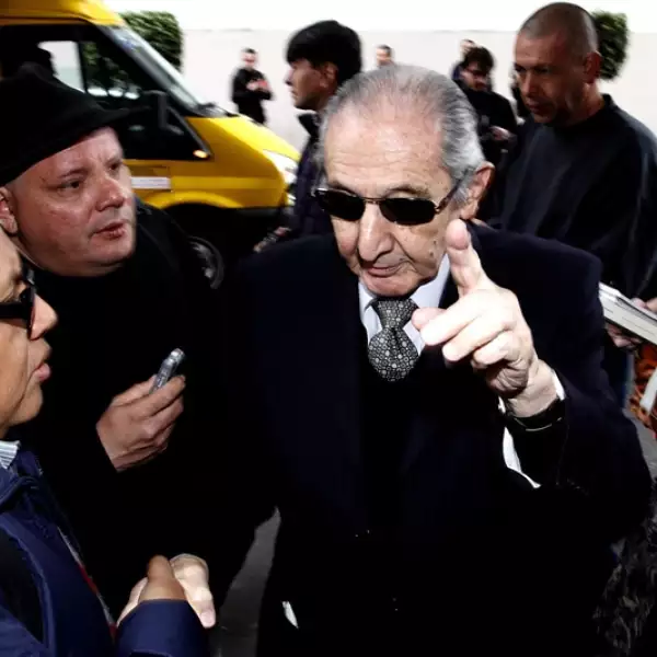 eduardo lizalde acude al funeral de juan gelman