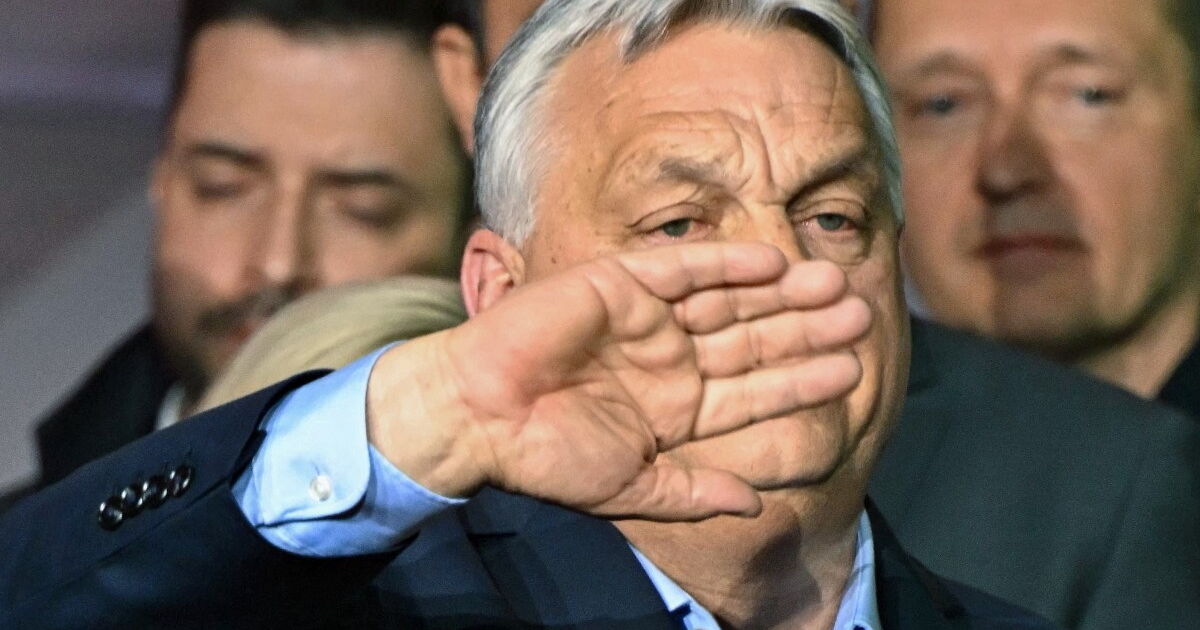 Trump'ın müttefiki Viktor Orban, 16 yıl sonra ilk kez Macaristan seçimlerini kaybetti