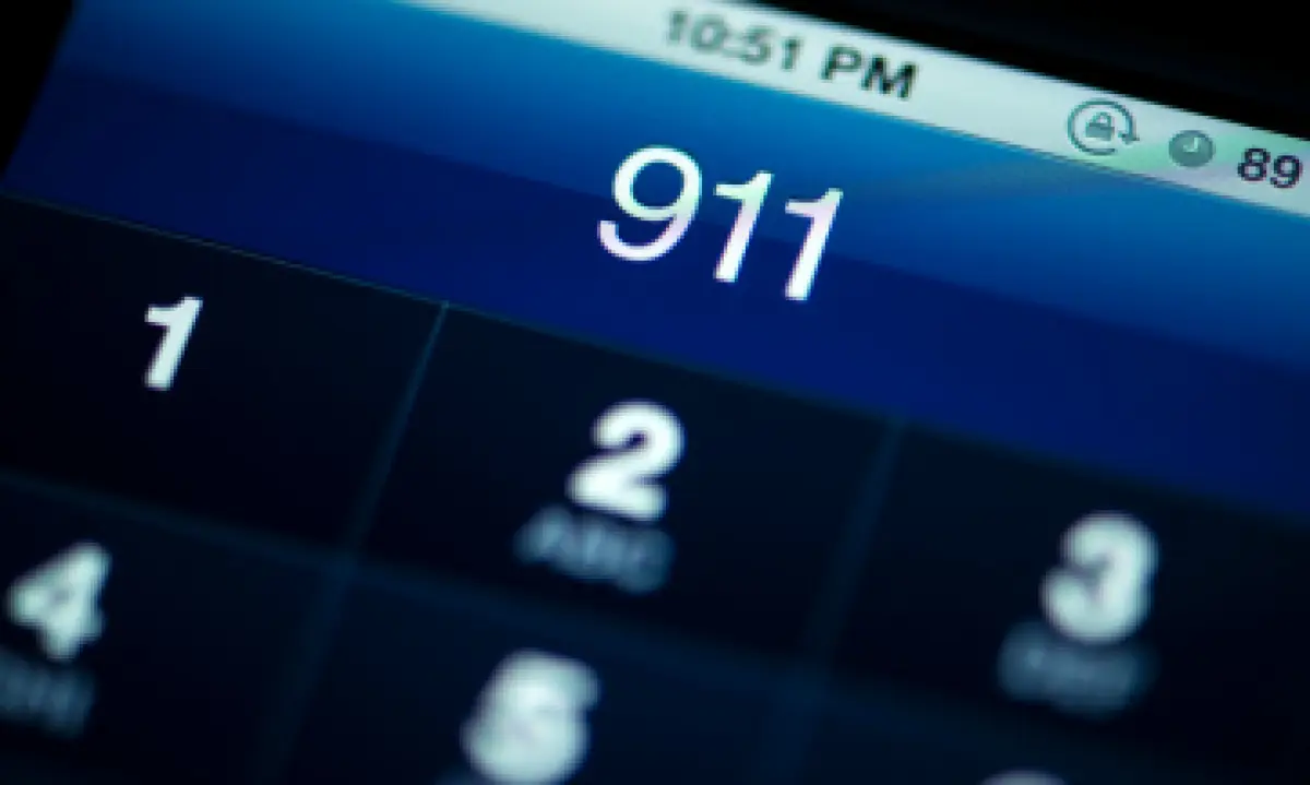 Las empresas de telefonía deberán dar acceso de forma gratuita al número 911. (Foto: iStock by Getty Images)