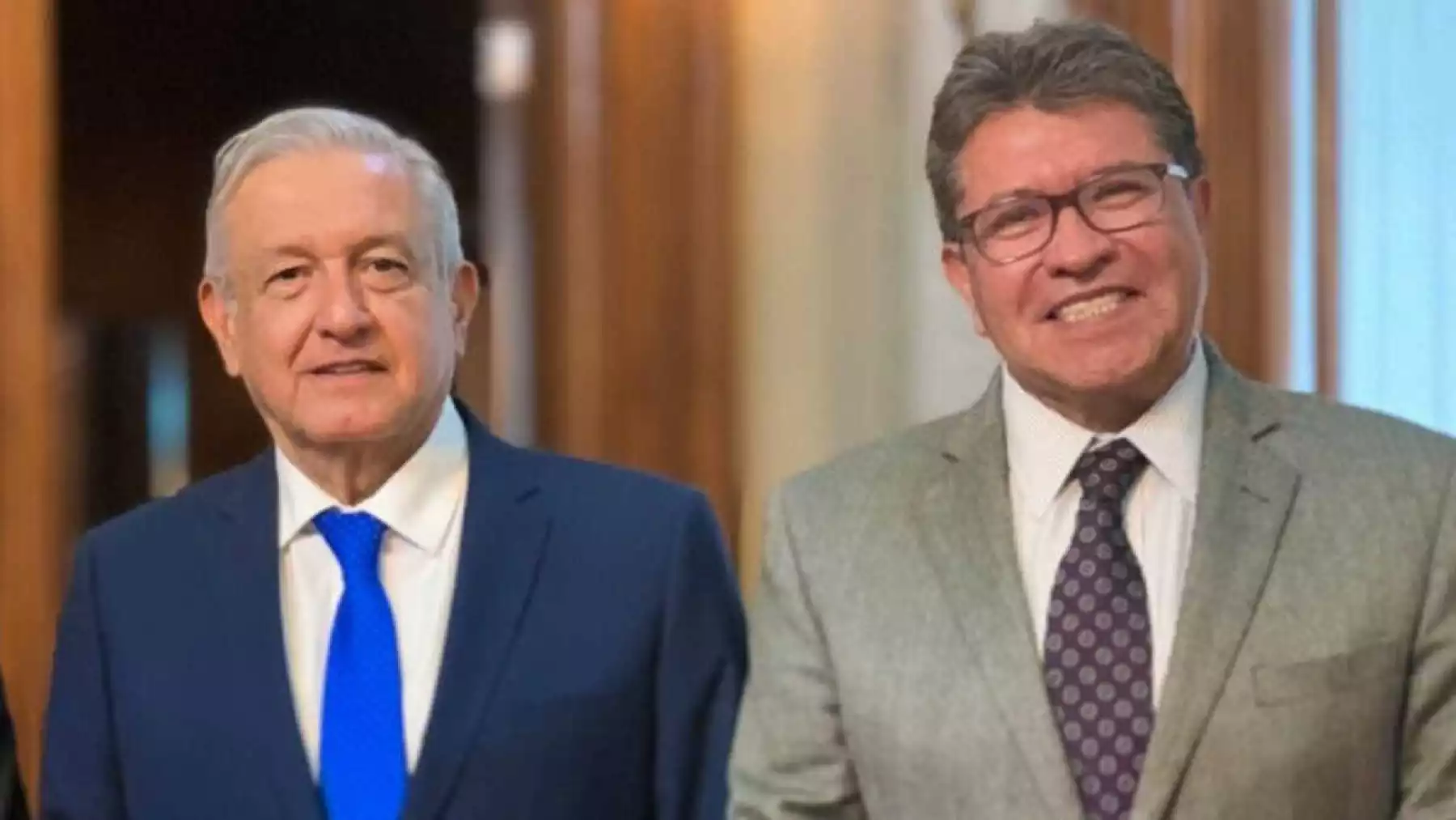 iniciativas_de_AMLO.jpg