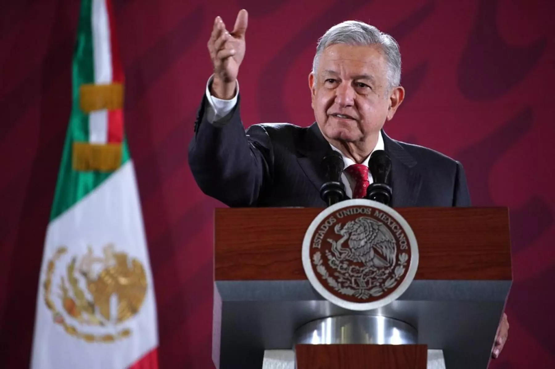 AMLO extradición.jpg