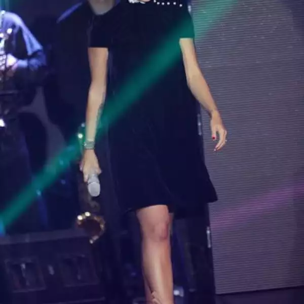 Alizée en la Academia