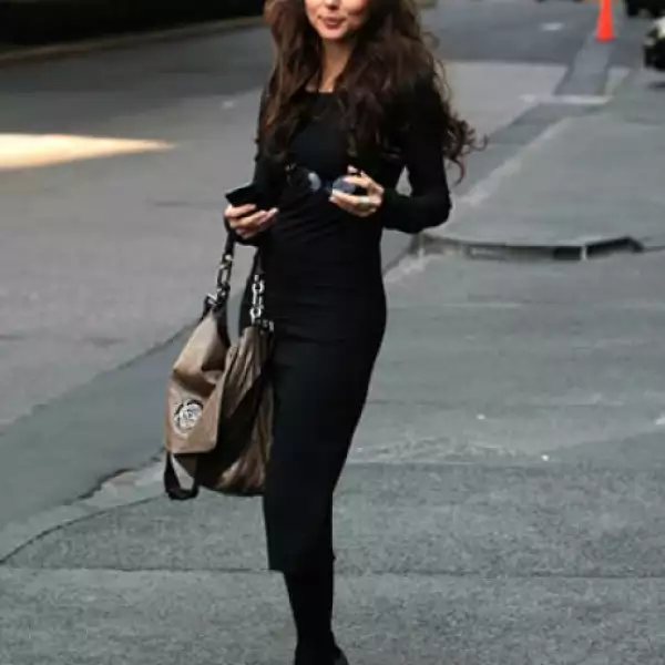 La madrileña de 32 años ha salido con el piloto de motociclismo Fonsi Nieto, el comediante francés Michael Youn y el actor Adrien Brody.