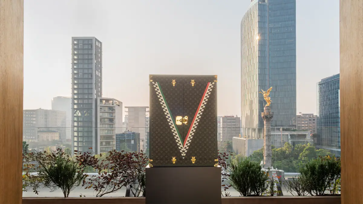 vuitton.jpg
