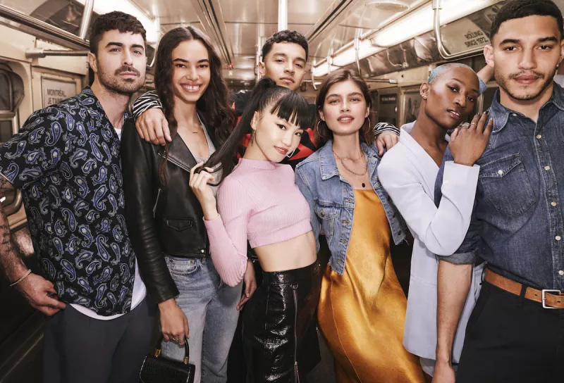 UNISEX_GROUP_14_833_08.jpg