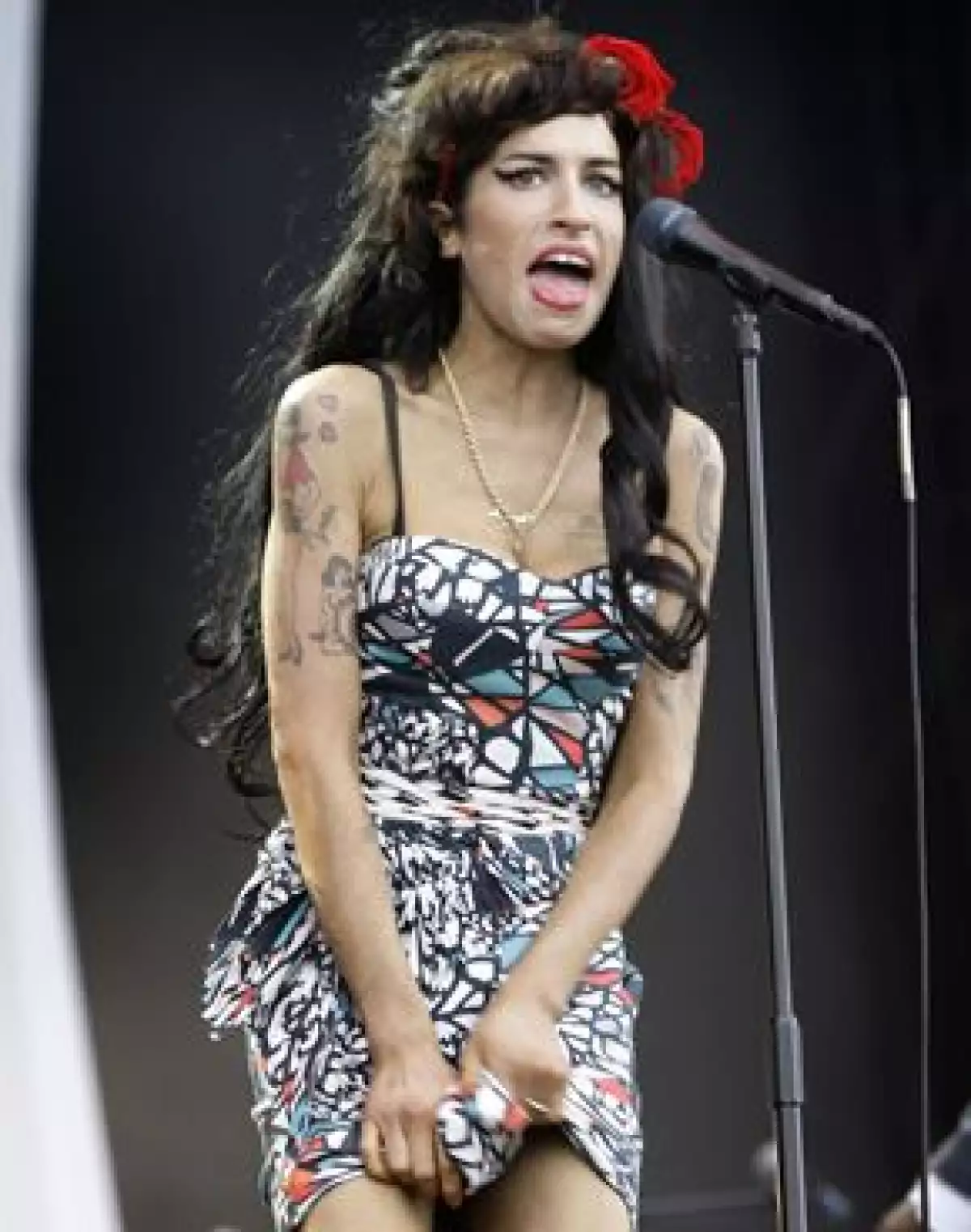 Una prestigiosa firma inglesa le propuso a la cantante diseñar su propia línea de ropa.