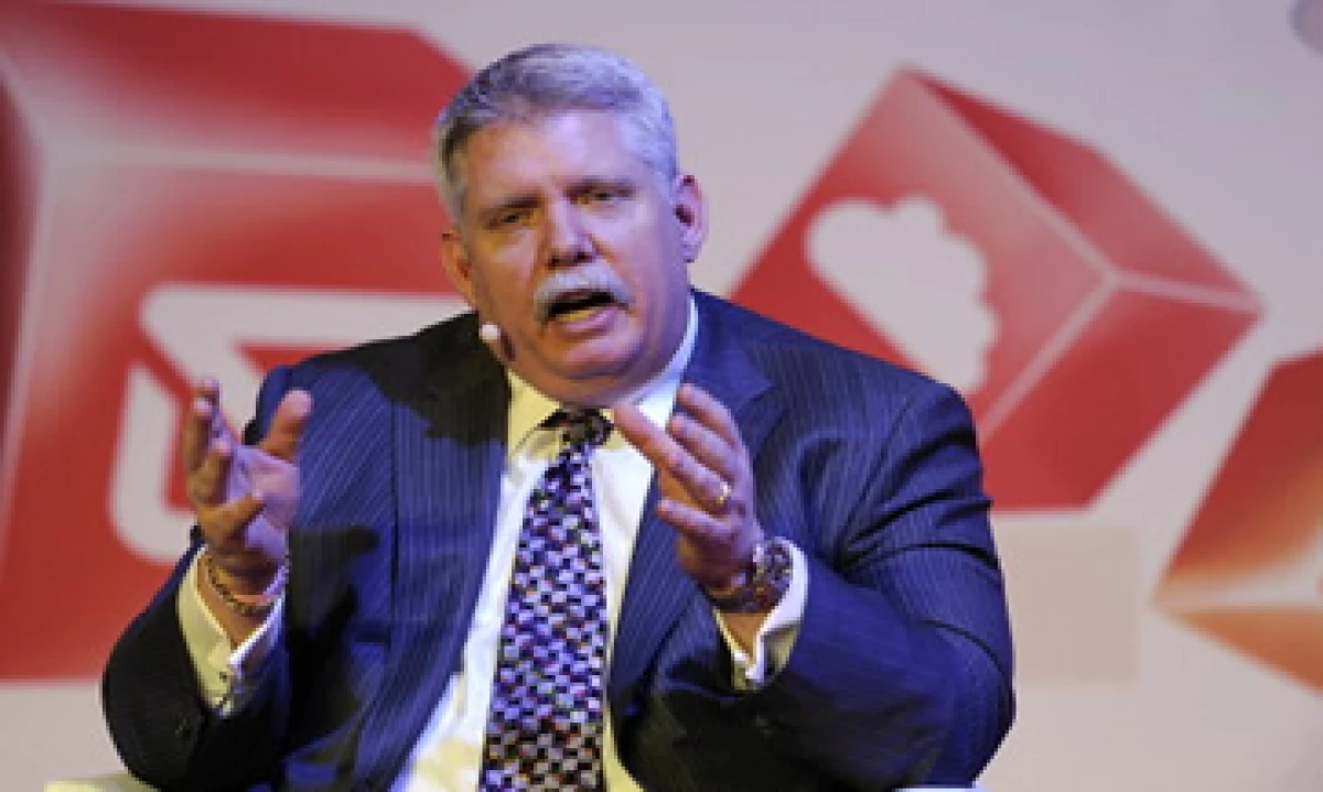 El ex presidente ejecutivo de Best Buy, Brian Dunn, renunció a su cargo luego de que las acciones de la empresa cayeran 50%. (Foto: Getty Images)
