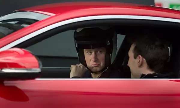 El príncipe es de lo más bromista y parecía estar divirtiéndose.