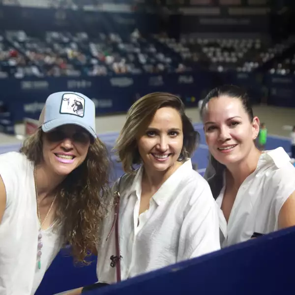 Fernanda Rodríguez-Silvia Tejada-Ana María Pasapera