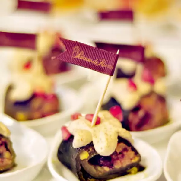 Tane presenta Cata del Mezcal Alacrán en el Palacio de Hierro