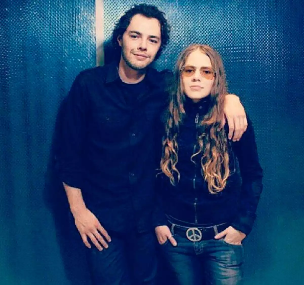 Jesse & Joy acaban de firmar con la disquera de Enrique Iglesias.