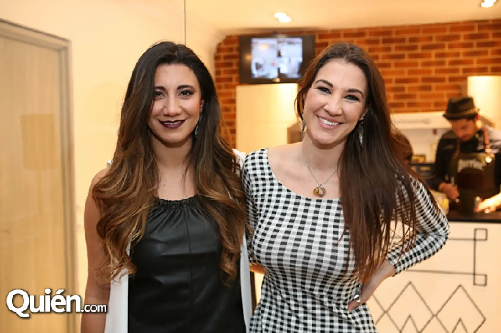 Kay Brawn y Elizabeth Sánchez