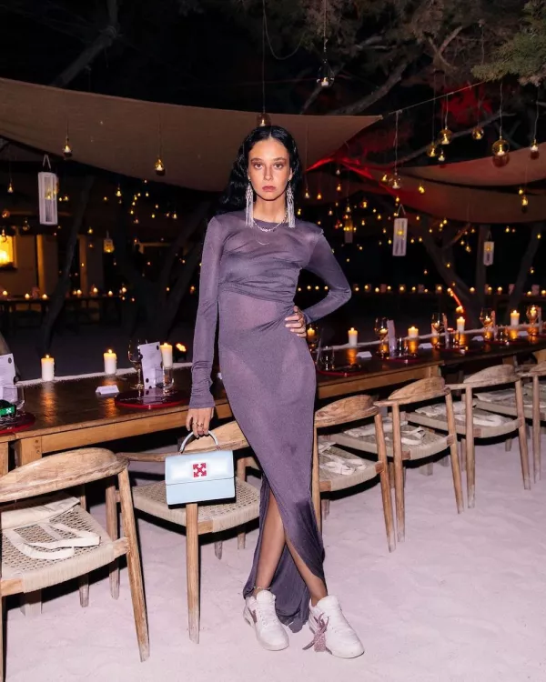 victoria-federica-vestido-transparente-off-white
