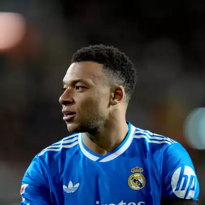 Real Madrid confirma que Mbappé sufre una lesión en la rodilla: esto se sabe