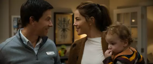 Plan Familiar la nueva película de acción de Mark Wahlberg y Michelle Monaghan