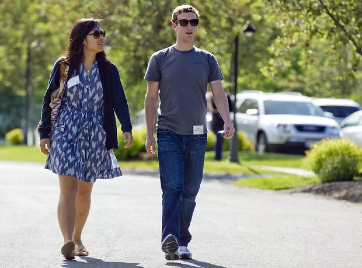 Mark y su esposa Priscila Chan.