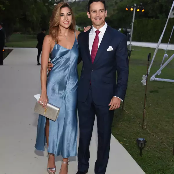 Roberta Mart°nez y Emilio Califa.jpg