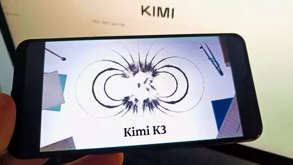 La empresa de inteligencia artificial (IA) Moonshot AI, con sede en Pekín, China, acaba de lanzar una nueva versión de Kimi —Kimi K3—, un modelo de frontera con 2.8 billones de parámetros y una ventana de contexto de un millón de tokens.
