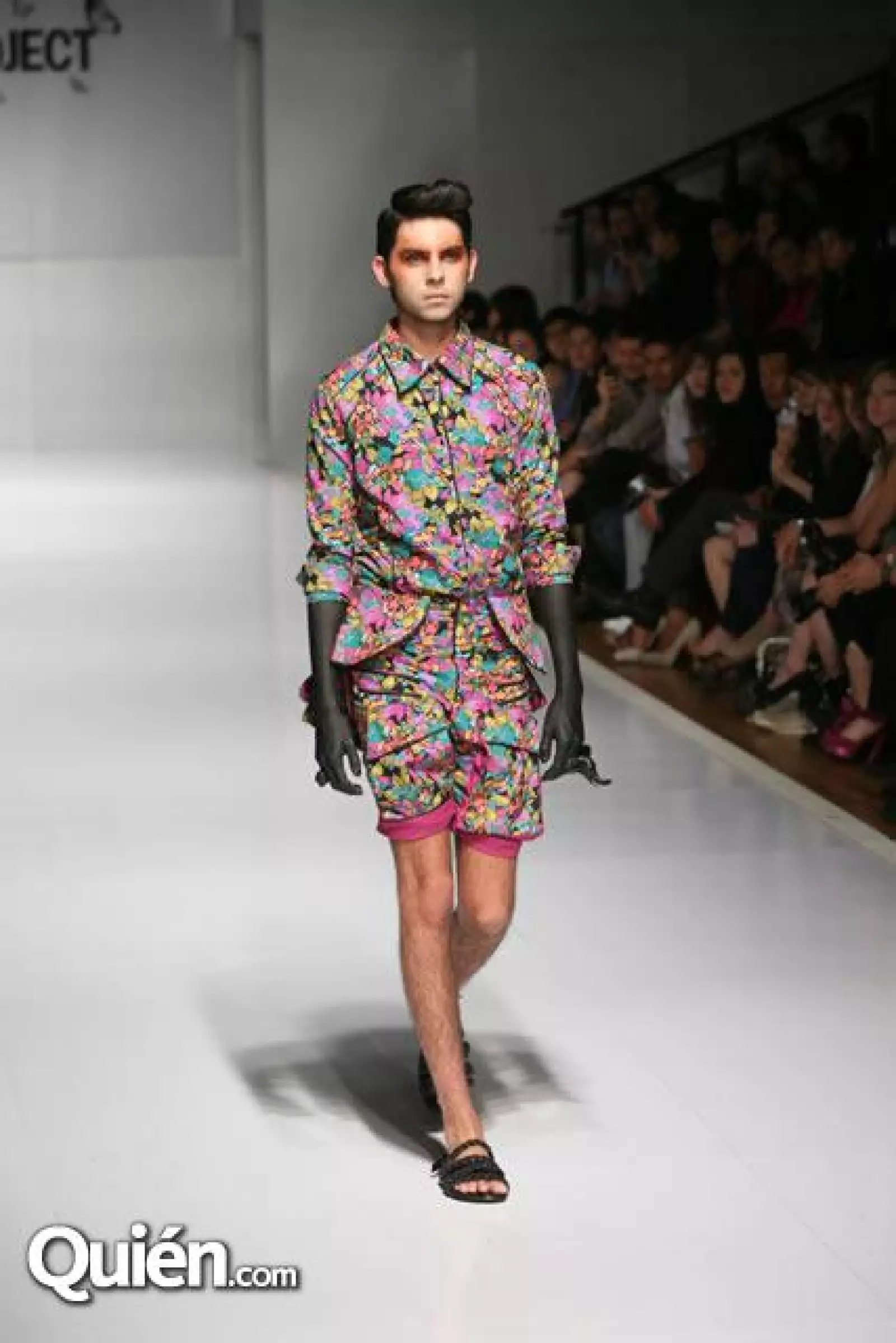 IDM Desfile Cherry Project