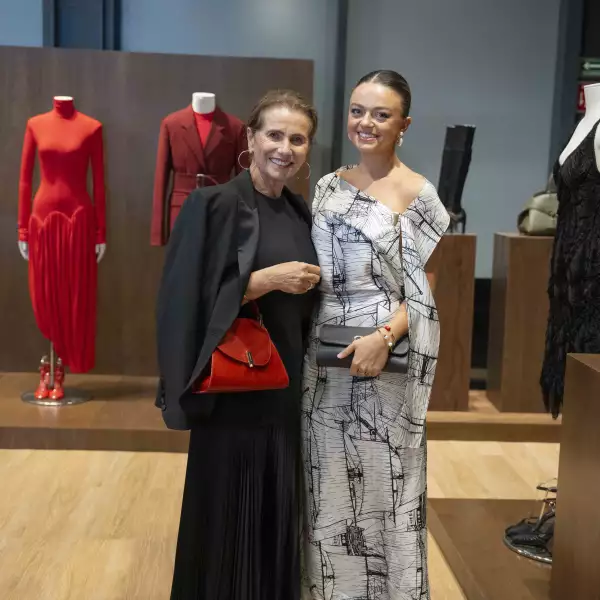 080824FERRAGAMOCOLECCION07.jpg