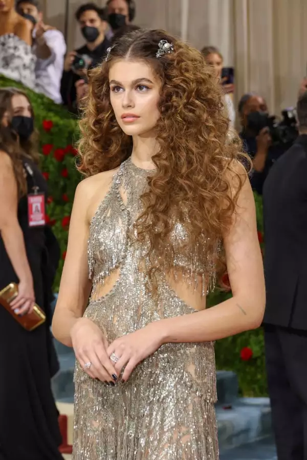 Kaia Gerber.jpg