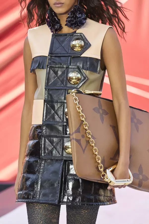 LOUIS VUITTON DESFILE SS23 ESCALA PROPORCION