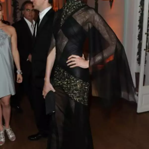 La modelo Karolina Kurkova también estuvo en Cannes para el evento.