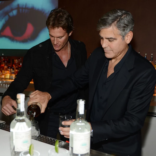 CLOONEYbarman