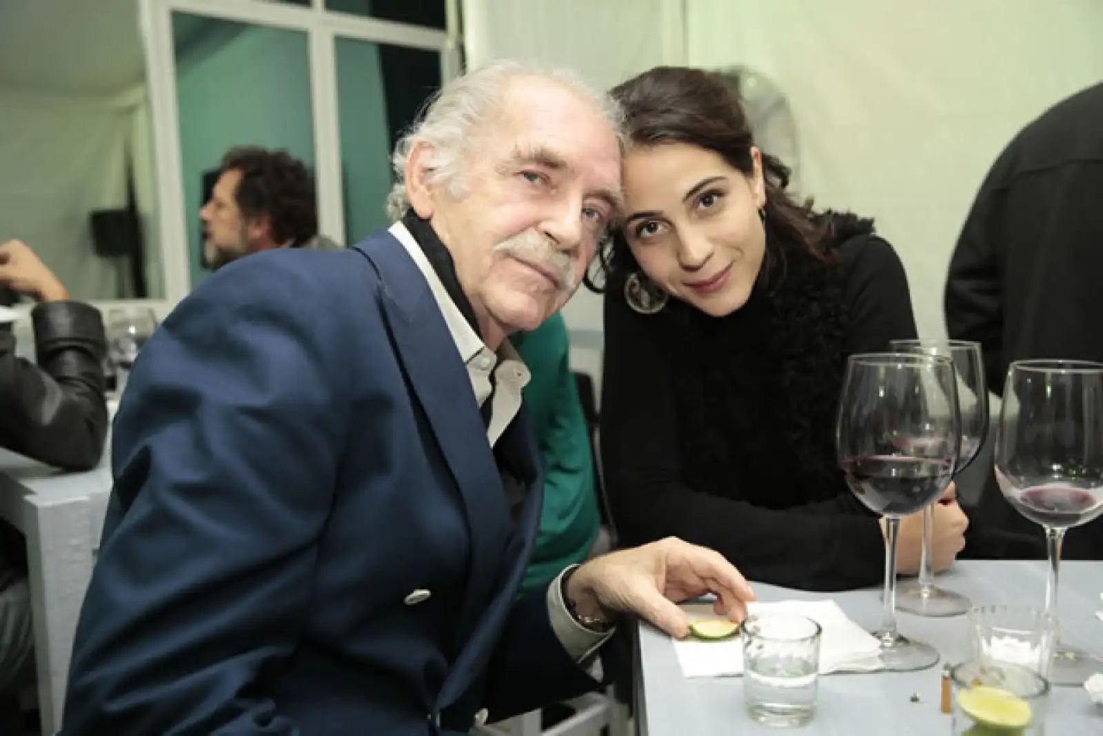 Cassandra Ciangherotti y su papá, Fernando Luján.