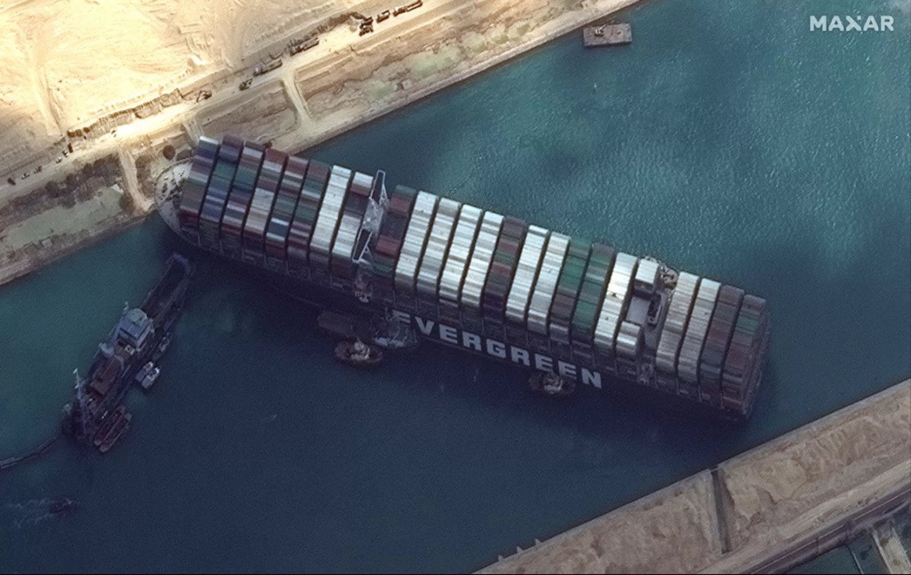 Ever Given en el Canal de Suez