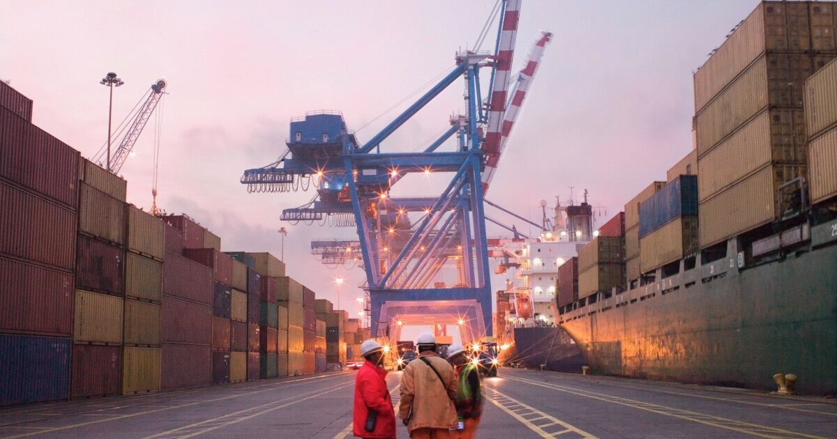 AMLO'nun altı yıllık görev süresi boyunca Meksika hangi ülkelerle ticari ilişkilerini güçlendirdi?