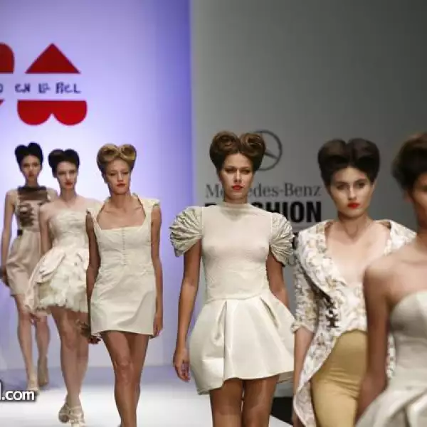 MBDF Pasarela Veneno en la Piel