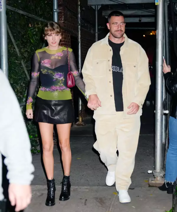 Taylor Swift y Travis Kelce en Nueva York.