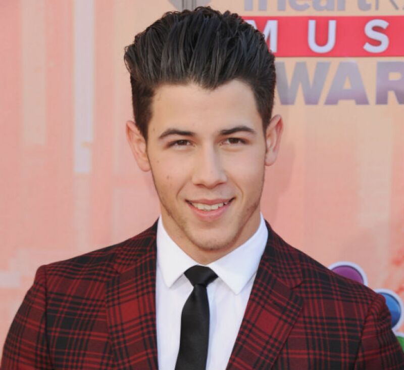 Nick Jonas mantiene su carrera como solista.