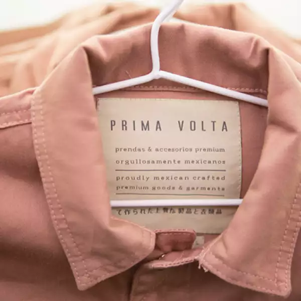 Apertura de la primera tienda de su marca "Prima Volta" de Anuar Layon
