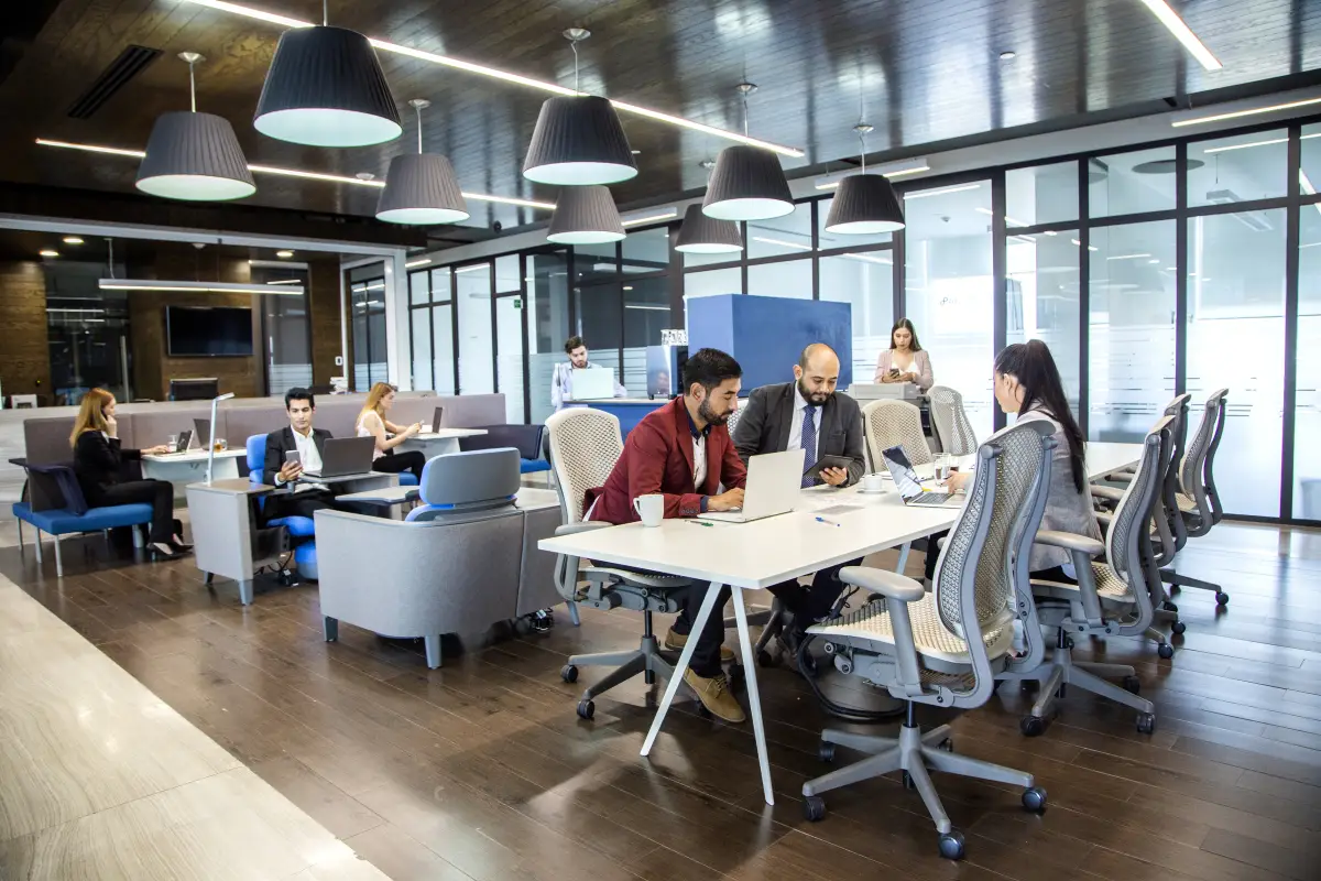 La tasa de empleo en México subió en noviembre pero la informalidad también: Inegi 