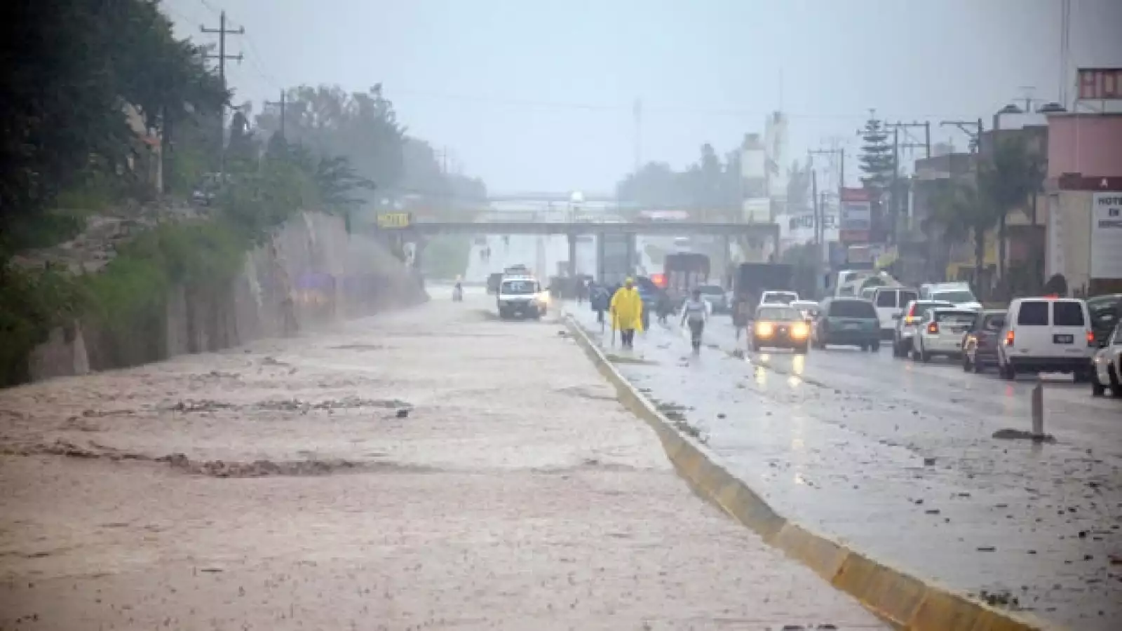 Guerrero padece inundaciones por la tormenta Manuel