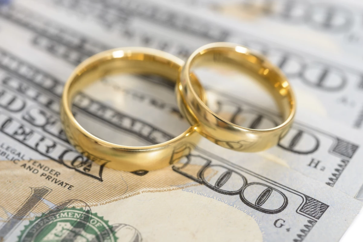 El concepto más costoso sigue siendo el lugar de la recepción donde los recién casados llegan a gastar en promedio 14,788 dólares.